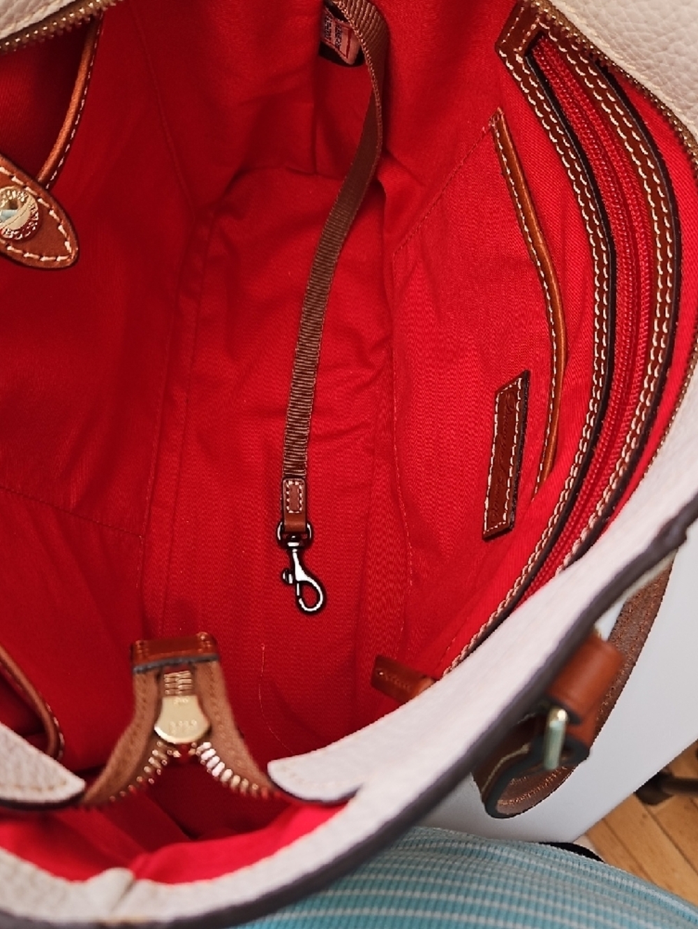 Dooney & Bourke Bone Pebble Leather Small Lexington Shoulder Bag - Picture 5 of 16